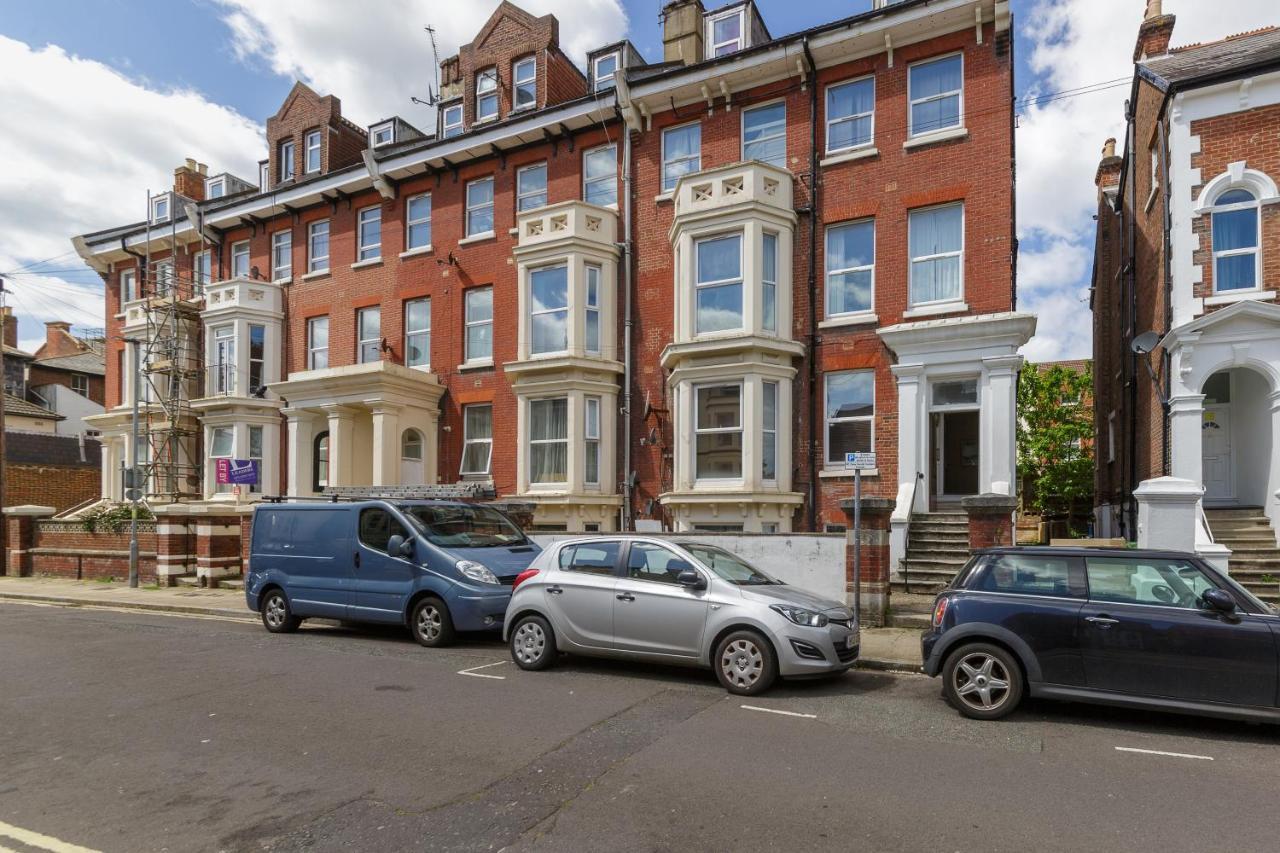 Stopover At Seabird Apartments Central Southsea Portsmouth Exterior foto