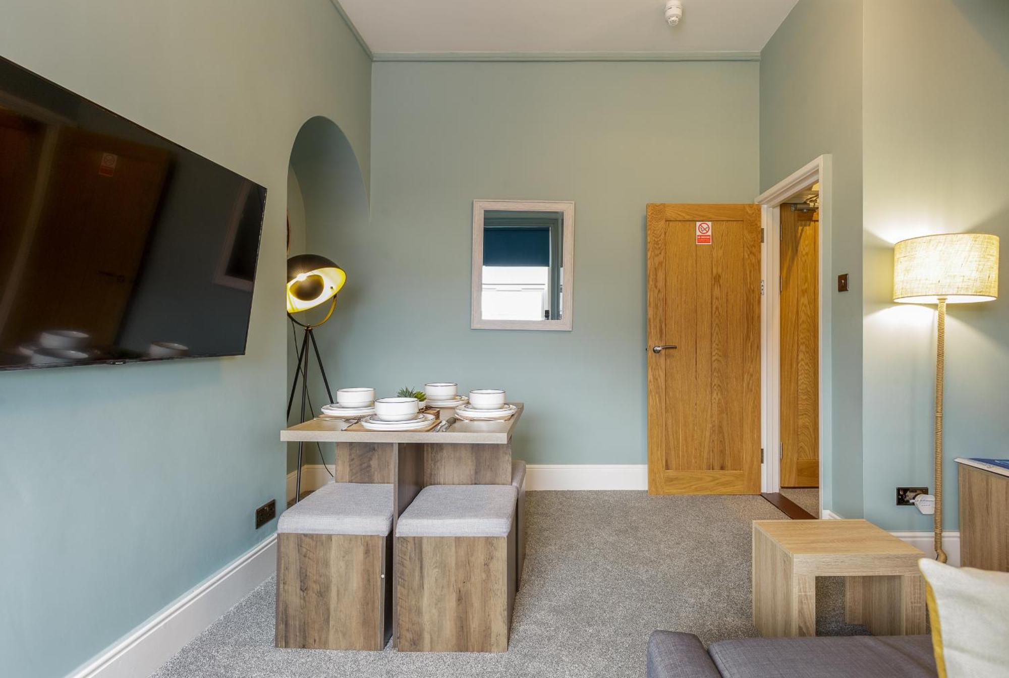 Stopover At Seabird Apartments Central Southsea Portsmouth Quarto foto